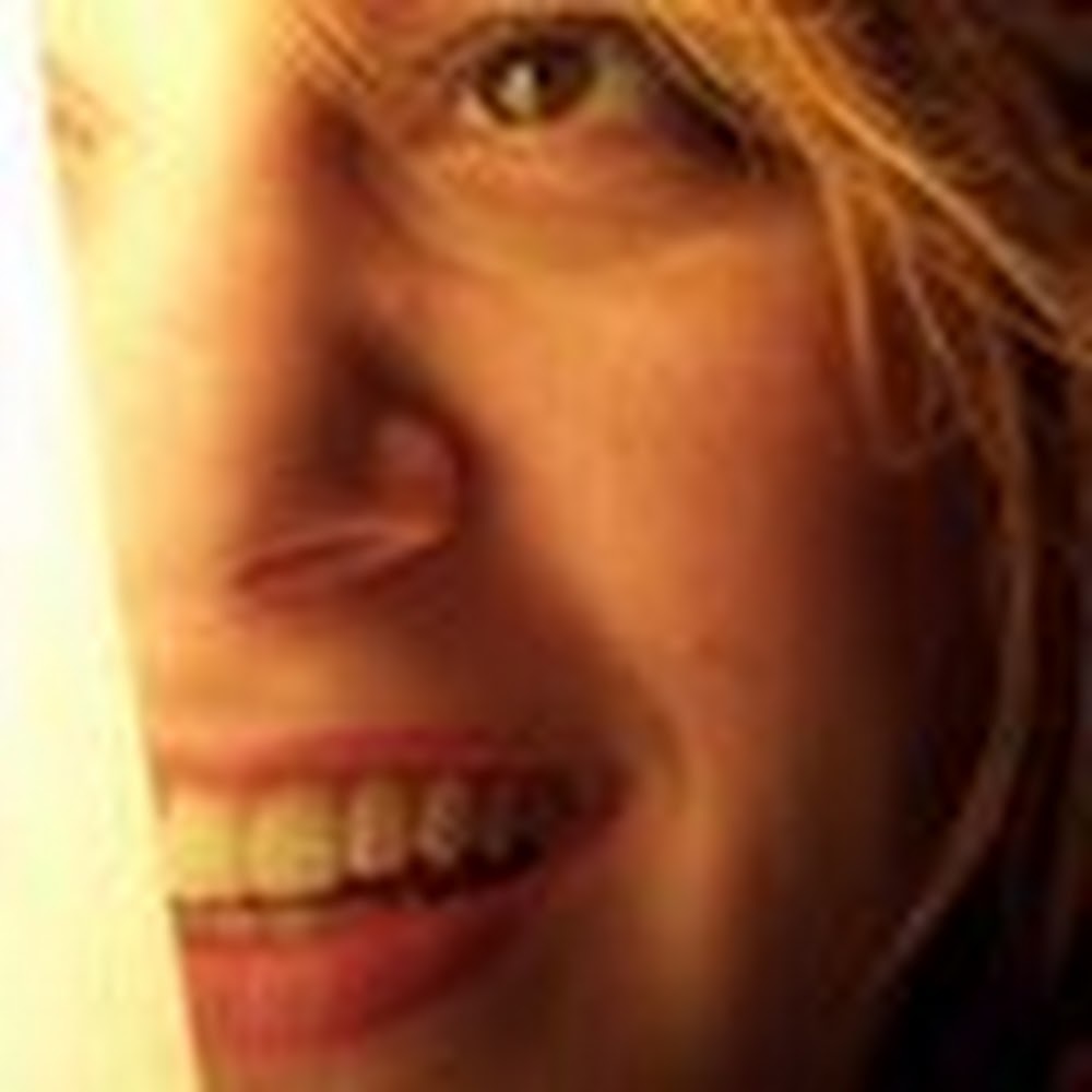 Meet your Posher, Deena